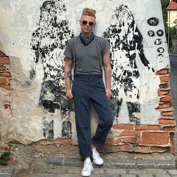 Meet your Posher, Danny - Picture 1 of 1